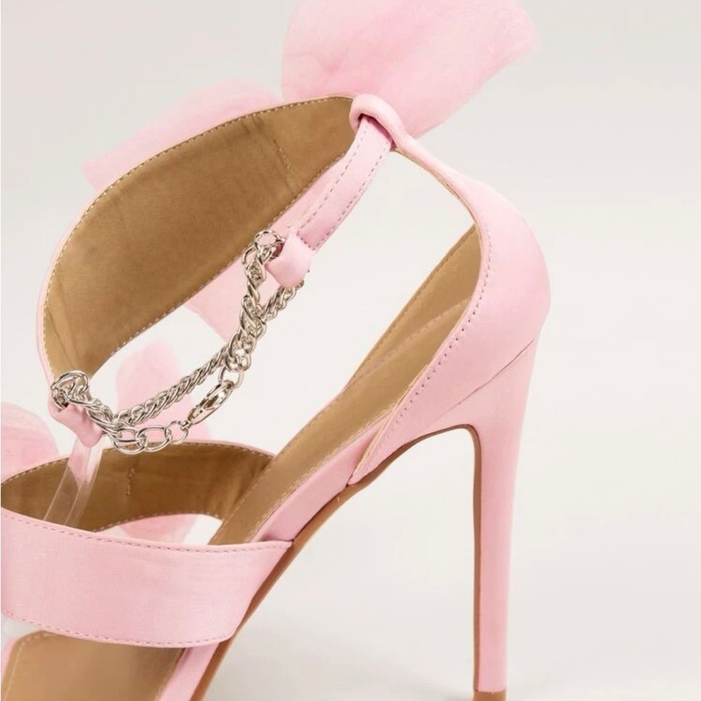 Pink heels - Picture 3 of 3